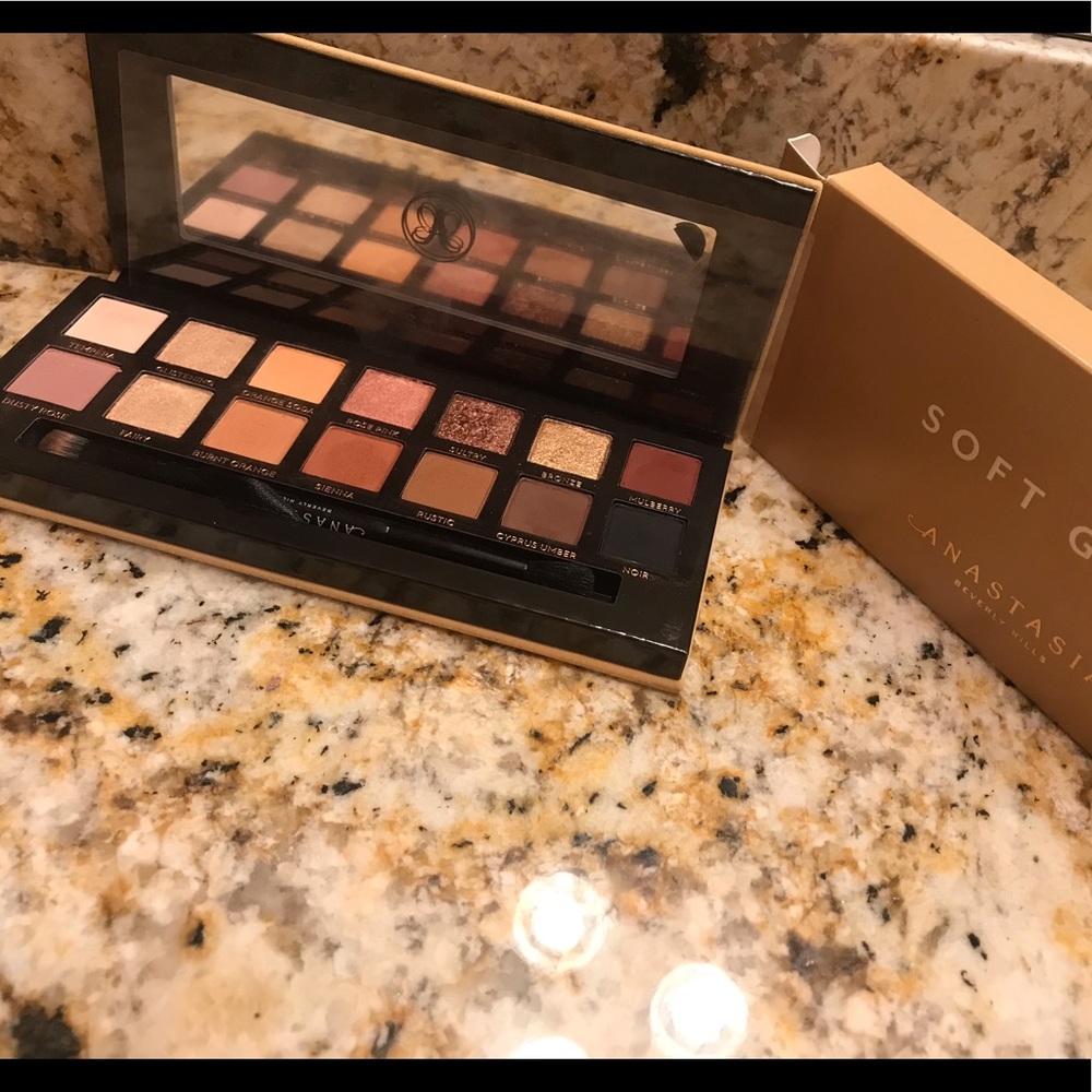 SOLD ✨✨✨✨✨